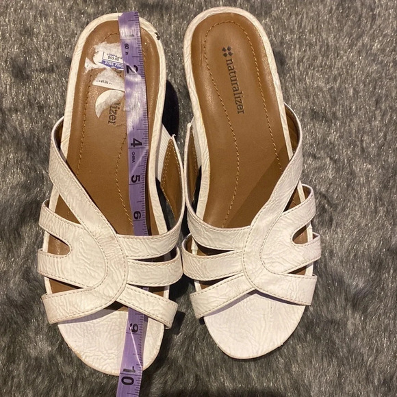 Naturalizer white brown wedge sandals Sz 7.5 - Picture 10 of 11